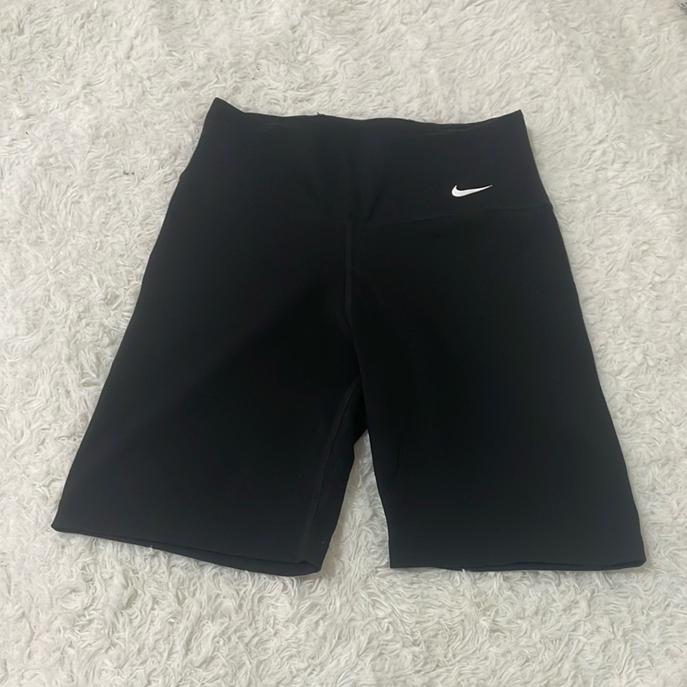 Nike Women's Black leggings Shorts